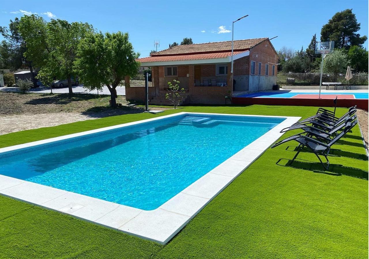 Casa Con Piscina, Villa Alarilla Fuentiduena de Tajo Екстериор снимка